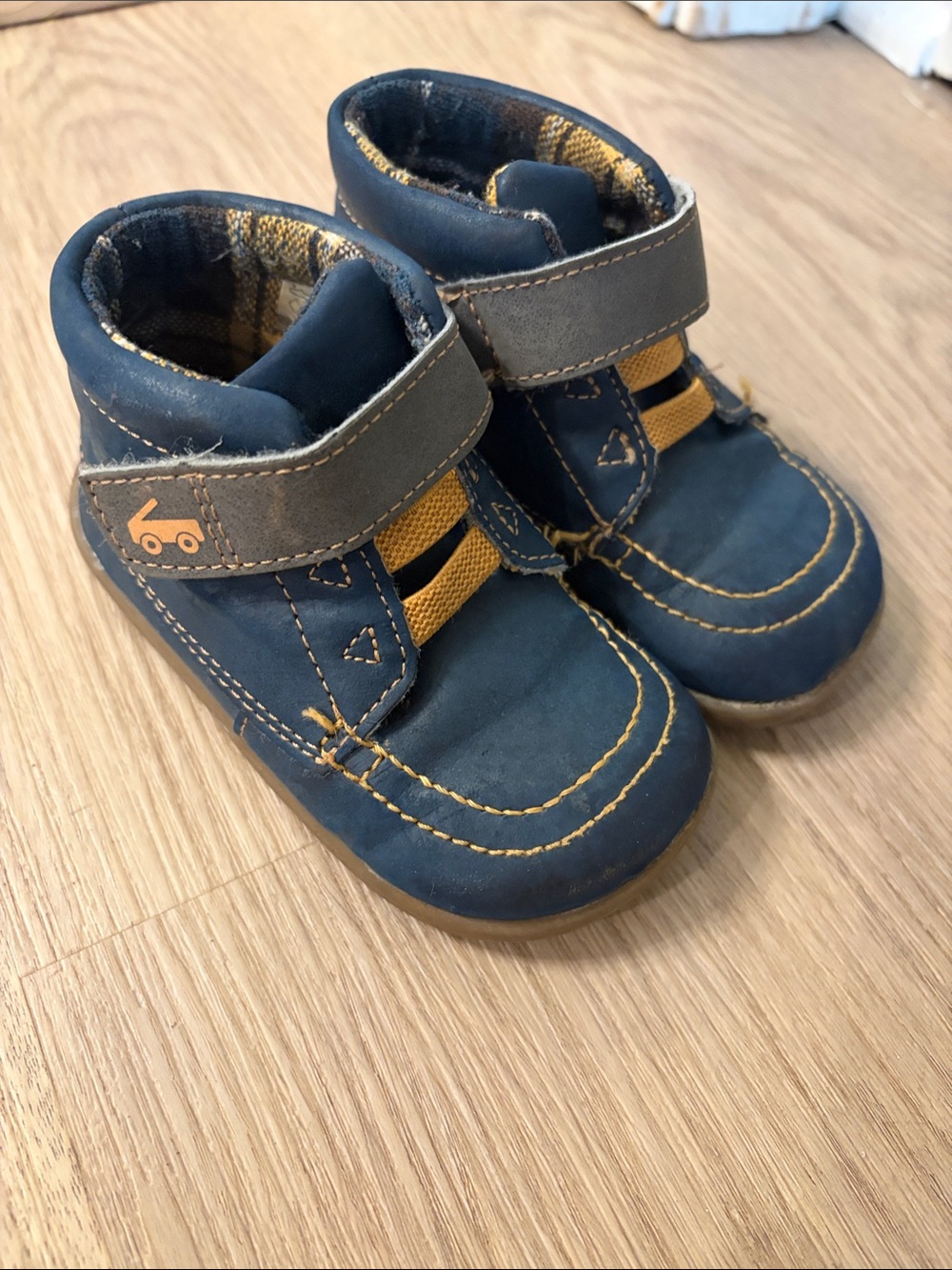 See Kai Run Navy and Yellow Toddler Velcro Boots